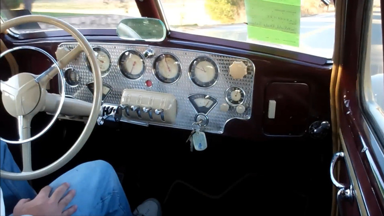 1936 Cord 810 Westchester