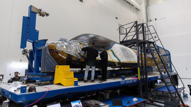 Sierra Space Dream Chaser Tenacity on platform in Kennedy Space Center
