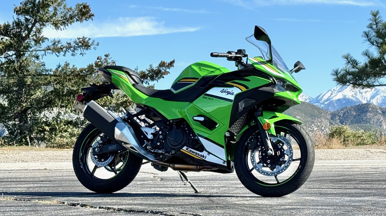 Kawasaki Ninja 500 parked in the mountains