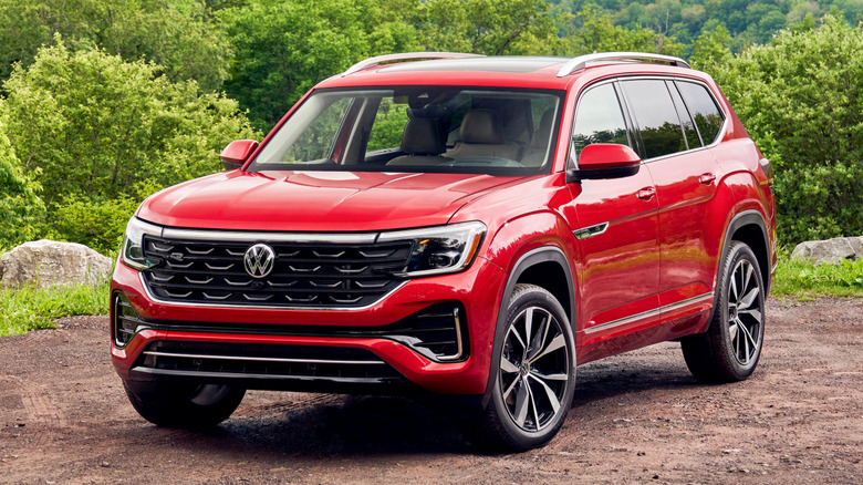 Volkswagen Atlas in the mountains