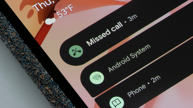 Close up of lock screen on Google Pixel device