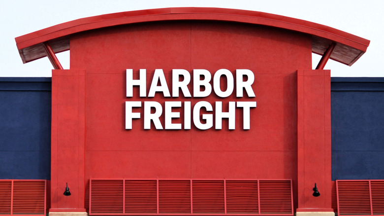 The front of a Harbor Freight store