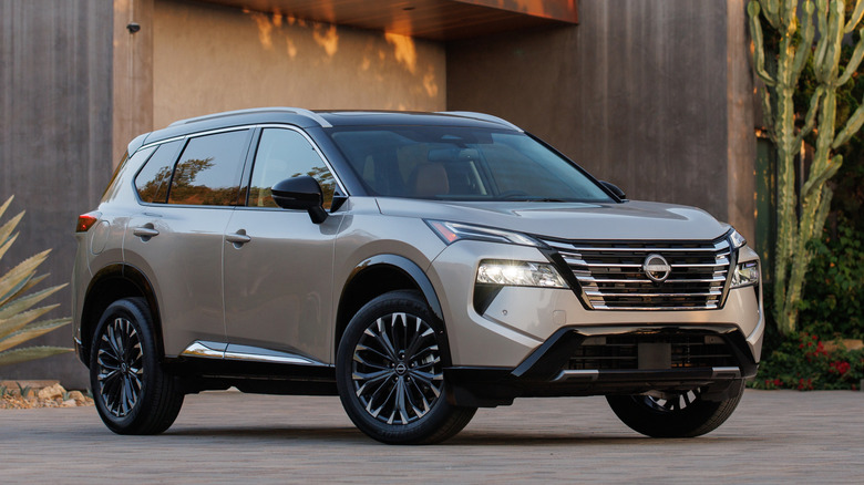 2024 Nissan Rogue press photo